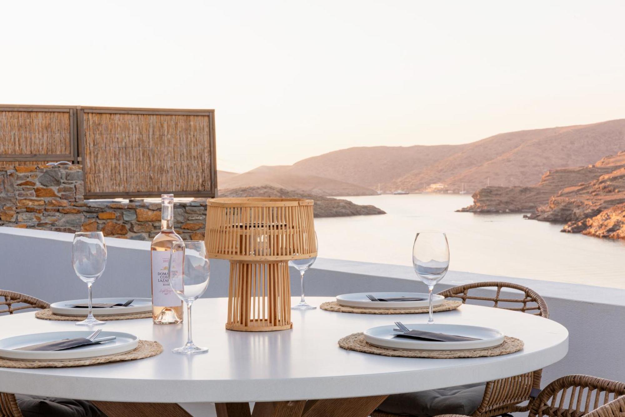 Amal Kythnos Suites Exterior foto
