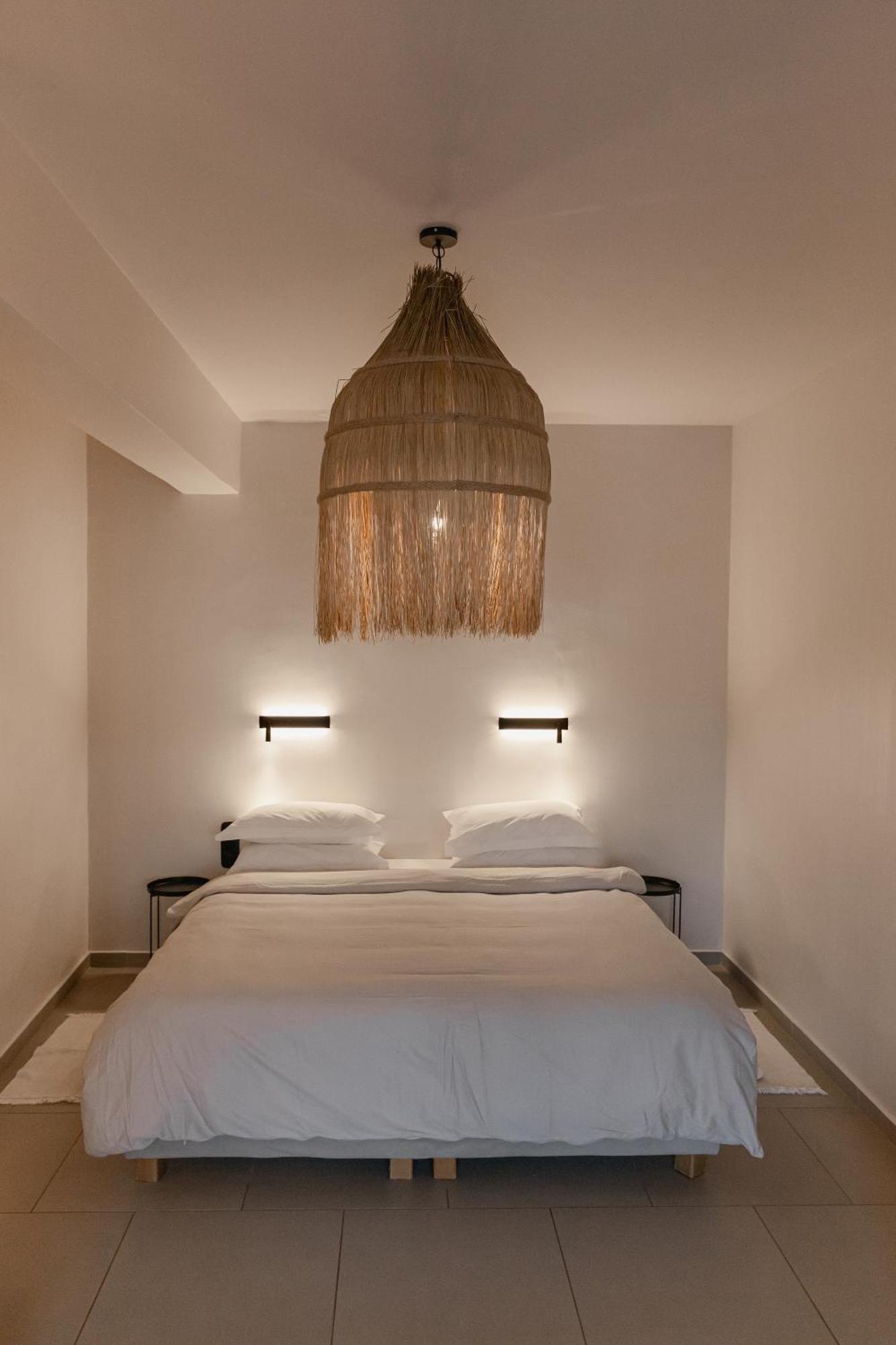 Amal Kythnos Suites Exterior foto