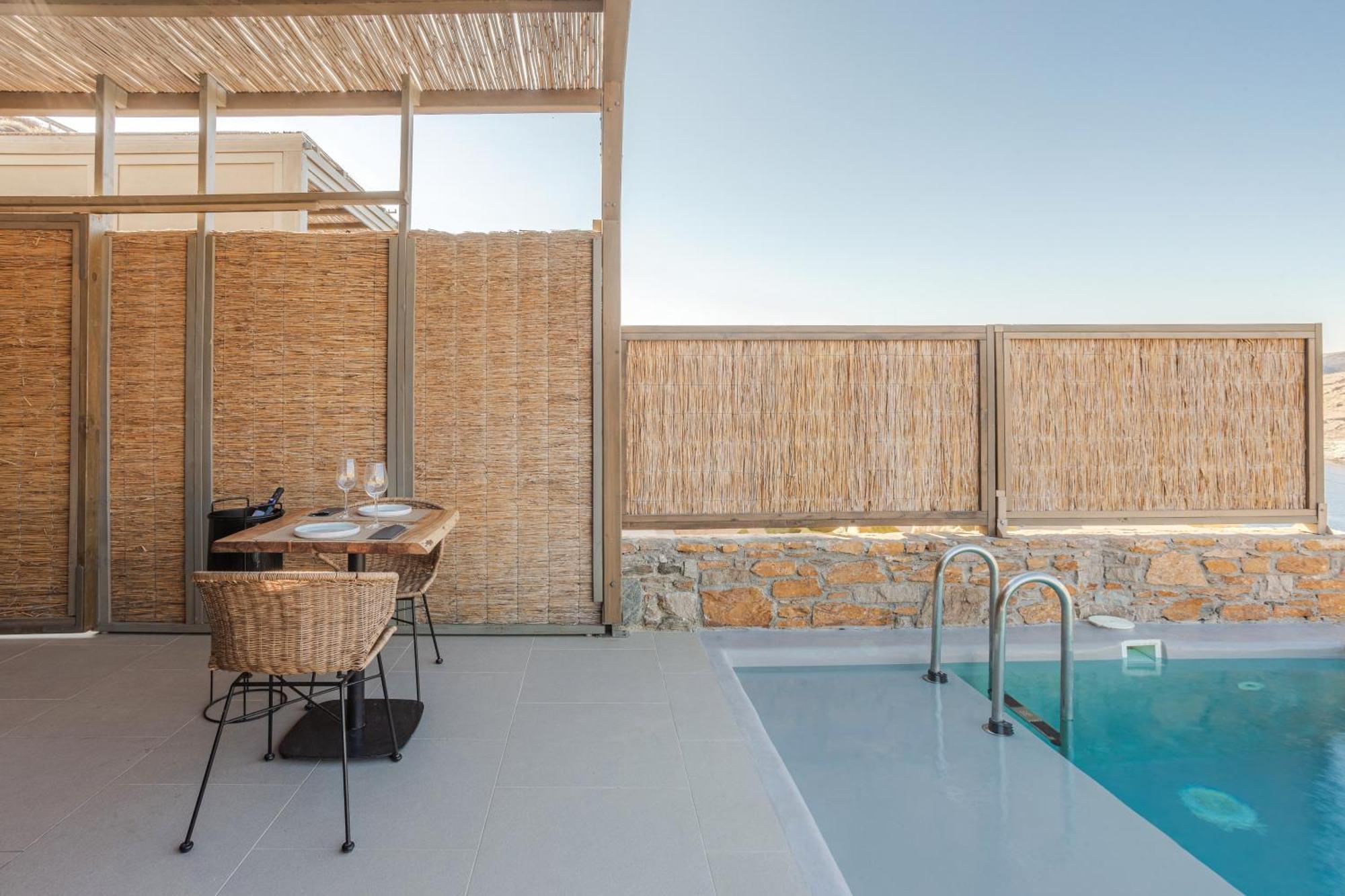 Amal Kythnos Suites Exterior foto