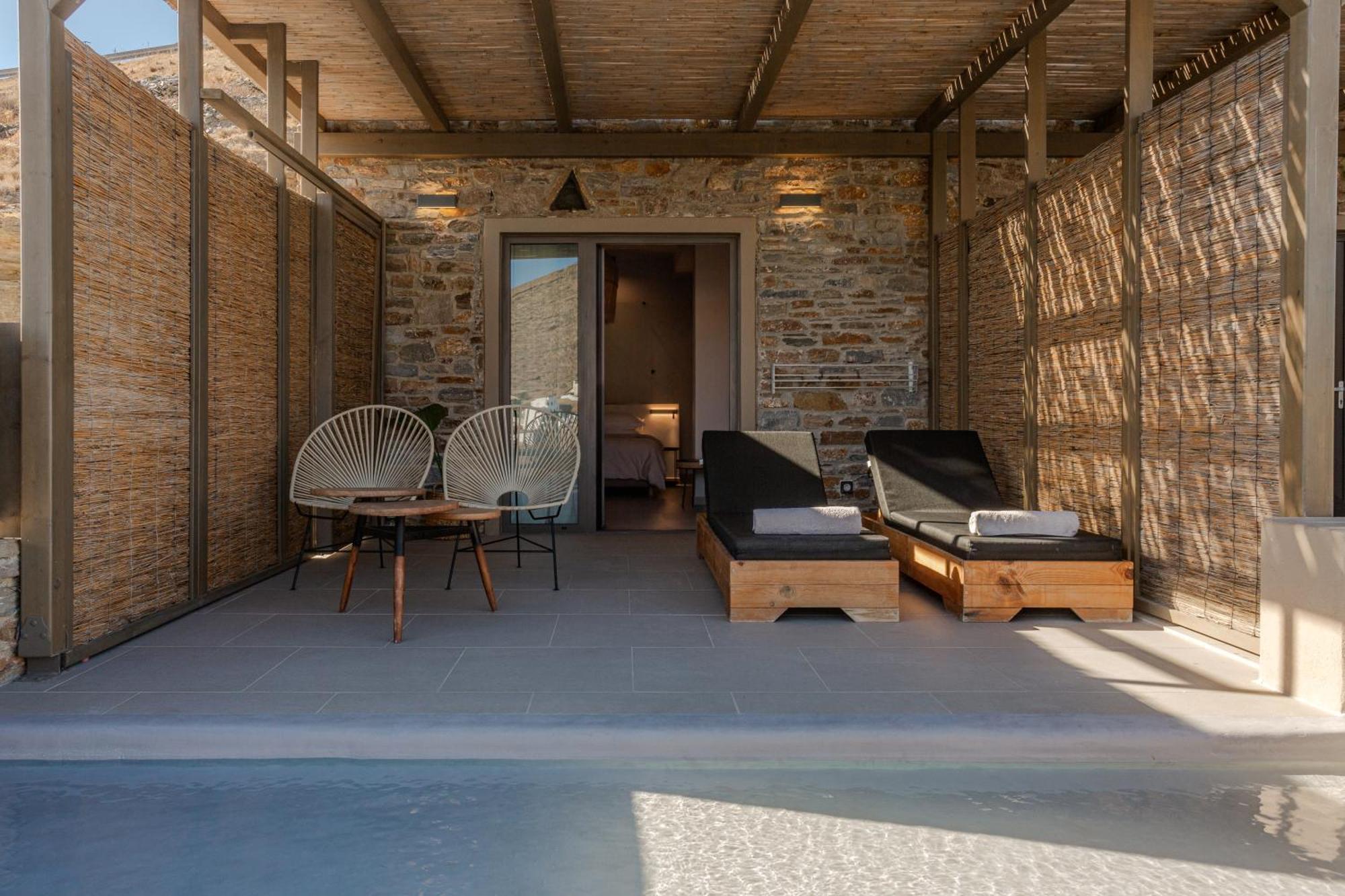 Amal Kythnos Suites Exterior foto