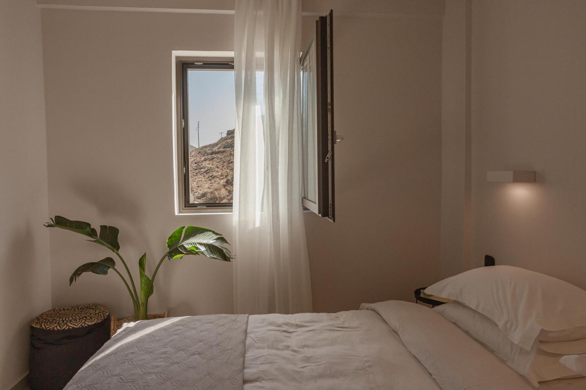 Amal Kythnos Suites Exterior foto